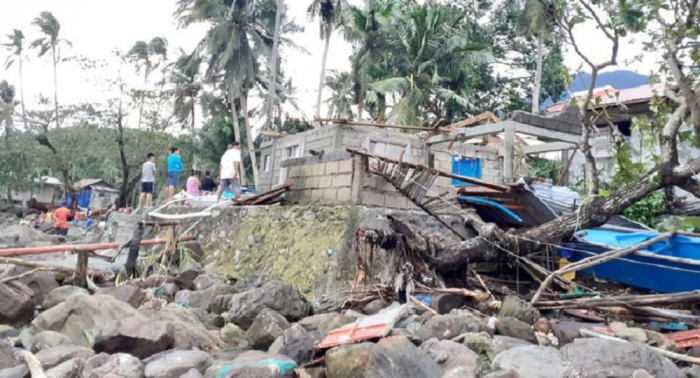 Sube a 28 la cifra de muertos por un tifón en Filipinas