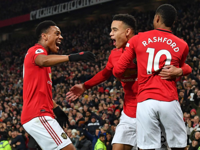   Premier League :   Man Utd corrige Newcastle à Old Trafford 