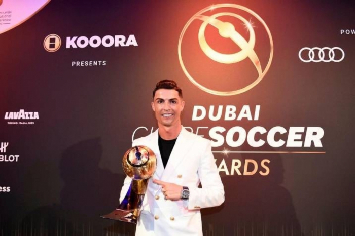 Gana Cristiano Ronaldo Premio Globe Soccer a mejor futbolista del año