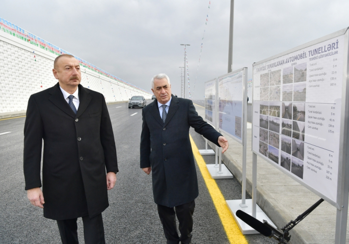   Präsident Ilham Aliyev weiht Autobahntunnel in der Siedlung Pirschaghi ein -   FOTOS    