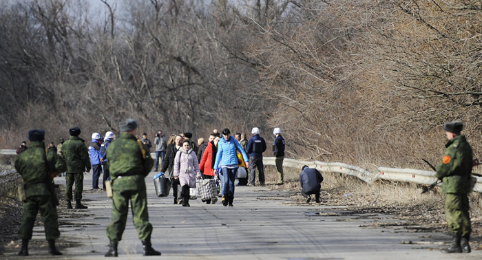     Donbass:   Volksrepublik Donezk und Kiew vollziehen Gefangenenaustausch  