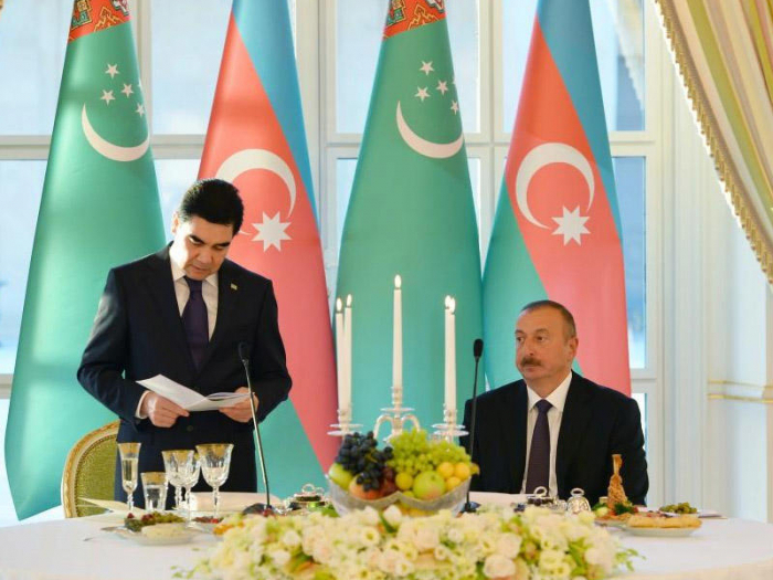     بردي محمدوف:  "أذربيجان تعزز بثبات سمعتها"  