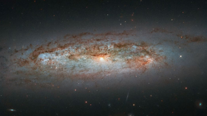NASA’s Hubble captures dazzling distant galaxy