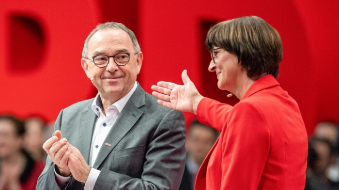 Heute erstes Treffen der neuen SPD-Chefs mit Merkel