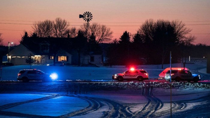 Black Hawk helicopter crashes after takeoff in Minnesota, killing three National Guardsmen