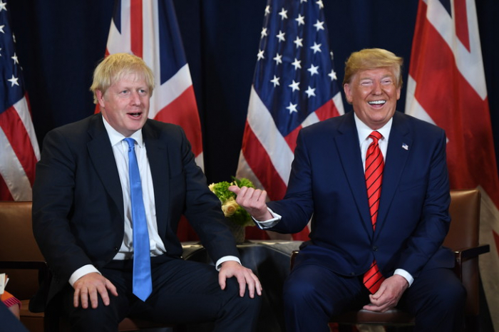  Royaume-Uni: Donald Trump félicite Boris Johnson 