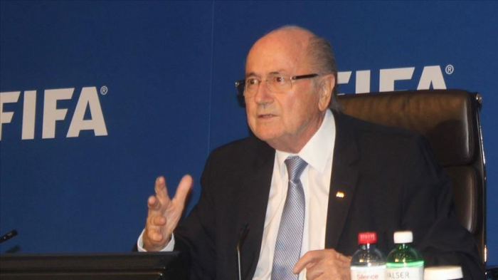 Football: La FIFA réclame les 2 millions de francs suisses offerts par Blatter à Platini