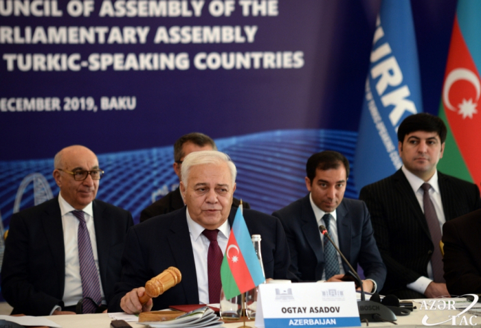  Ogtay Assadov dévoile les priorités de la présidence azerbaïdjanaise de TurkPA 