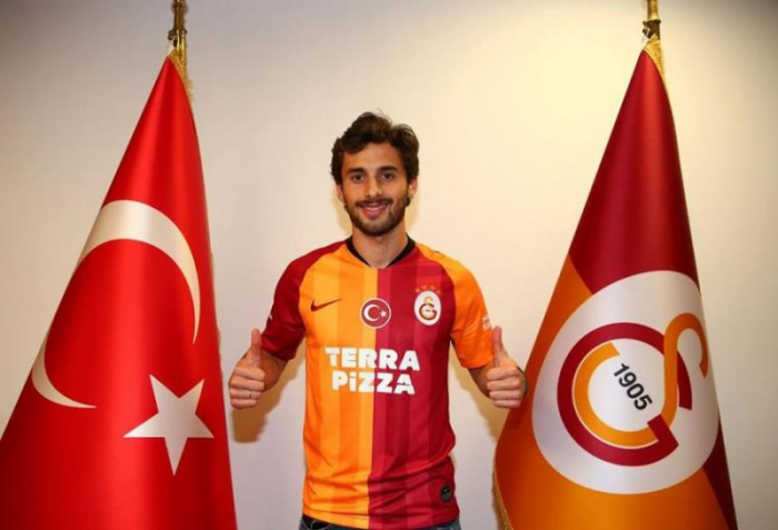 Uruqvaylı futbolçu "Qalatasaray"da