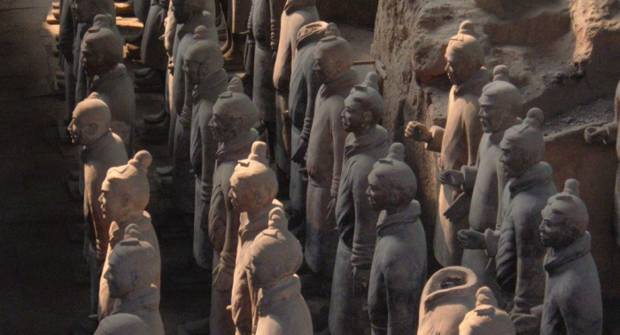 Desentierran en China cerca de 200 guerreros de terracota