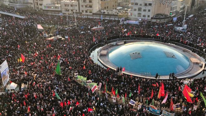  Soleimani: Huge crowds pack Tehran for commander