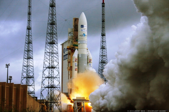 Arianespace compte lancer plus de 300 satellites en 2020