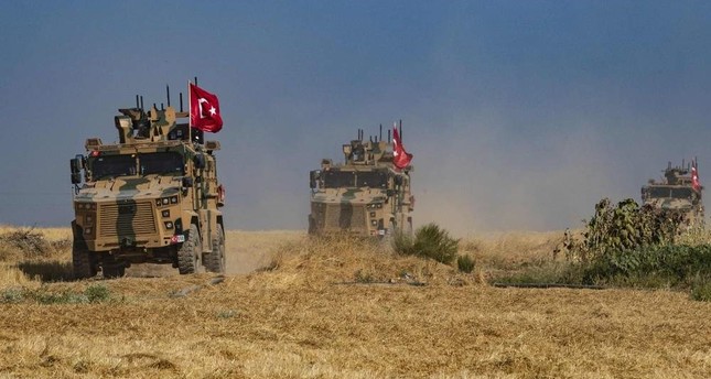   4 Turkish soldiers killed in YPG bomb attack in Syria  