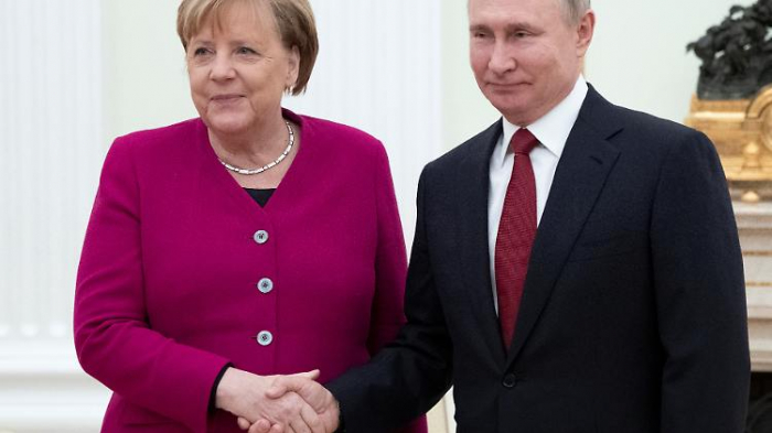 Warum Putin Merkel "von Herzen" dankt