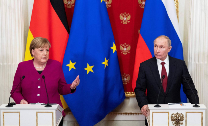 Merkel y Putin llaman a una solución para el conflicto de Libia y convocan una conferencia en Berlín