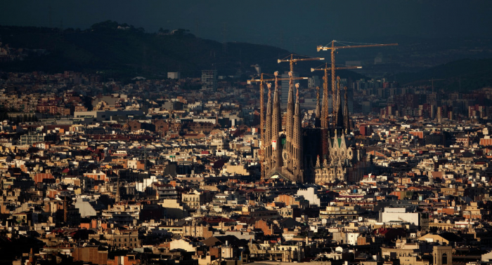 Barcelona declara la emergencia climática y se propone reducir en un 50% sus emisiones
