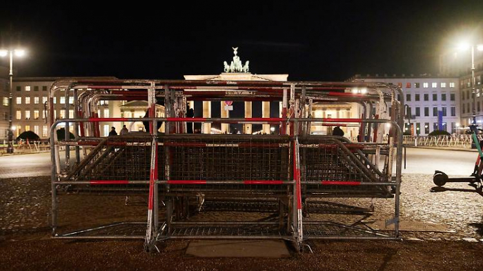 In Berlin beginnt Ringen um Stabilität