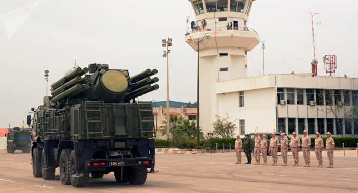 Drohnenangriff der Terroristen auf russische Hmeimim-Basis abgewehrt – Verteidigungsministerium