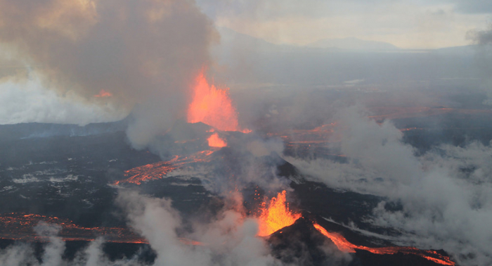     Alaska:   Vulkan Shishaldin spuckt gigantische Aschewolke aus – Warnstufe Rot ausgerufen  