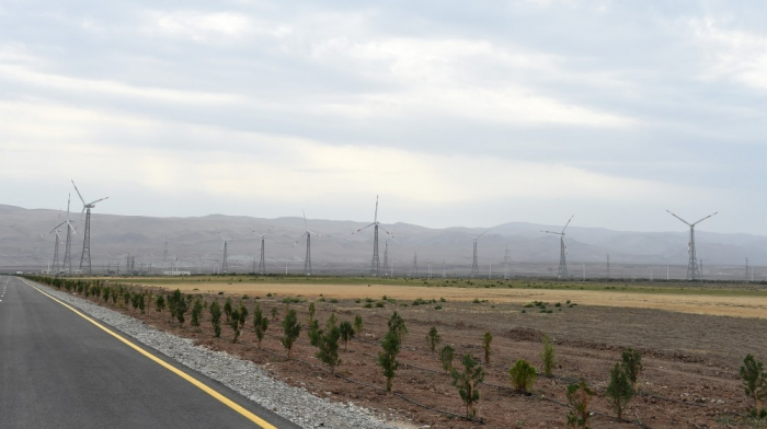  Azerbaiyán registra un aumento del 85% en la generación de energía eólica  