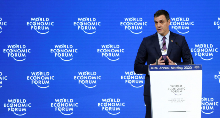   Pedro Sánchez se compromete con el crecimiento económico sostenible en Davos  