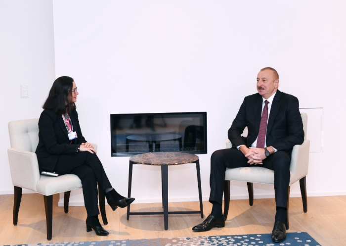  Prezident Davosda Veronika Skotti ilə görüşüb -  FOTO  