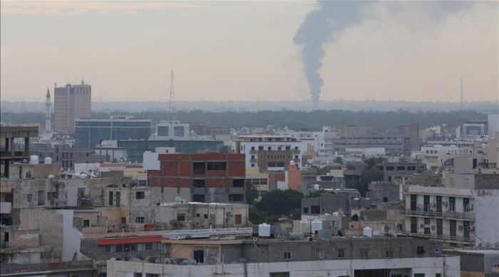   Libia:   Las fuerzas de Haftar amenazaron con atacar aviones civiles