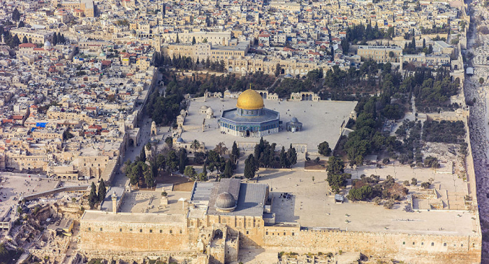 Incendian y profanan una mezquita en Jerusalén 