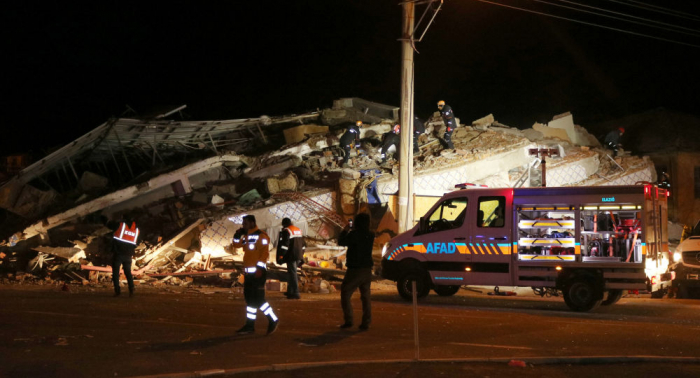   Aumenta el número de muertos por el terremoto en Turquía  