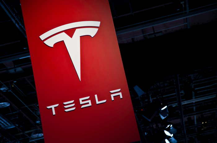 Bericht - Tesla will Geld vom Bund für Batteriezellenforschung