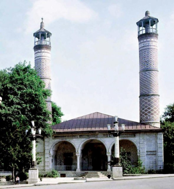 Baku needs to urge UNESCO to focus on issue of armenization of Azerbaijani historical heritage