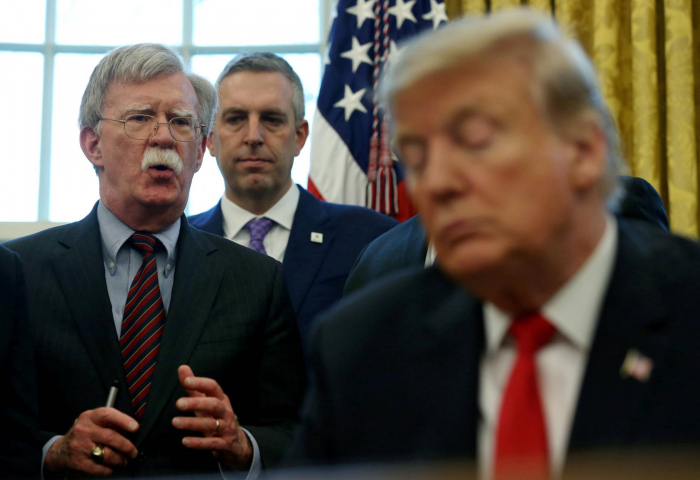 Bolton afirma que Trump usó las ayudas militares para presionar a Ucrania, según ‘The New York Times’