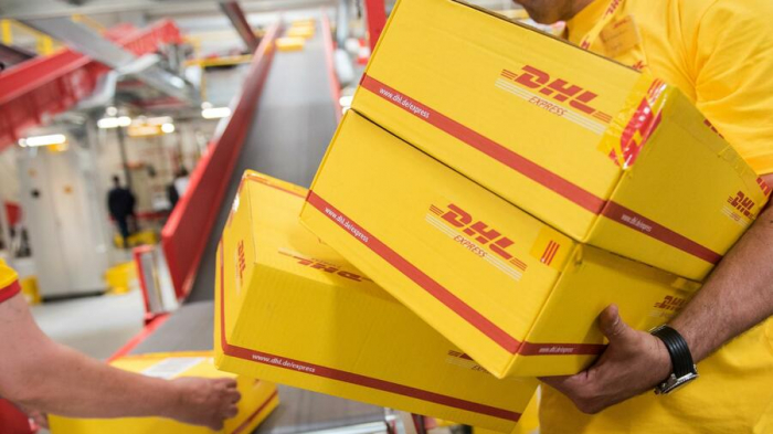 Regulierer geht gegen Preiserhöhungen der Post bei Paketen vor