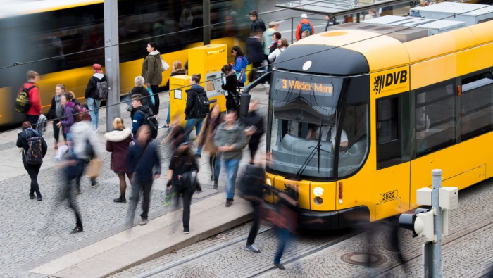 Kommunen bekommen mehr Geld für U- und Straßenbahnen