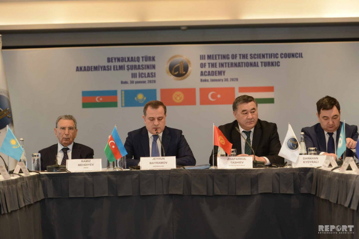   Azerbaiyán asume la presidencia del Consejo Científico de la Academia Intrenacional Turca   