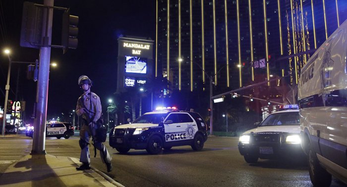 Injuries reported as police respond to shooting at fashion show mall in Las Vegas