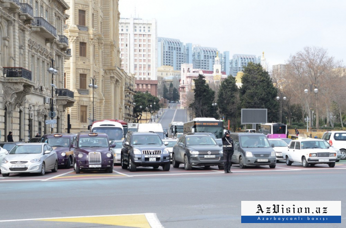   دقيقة صمت في اذربيجان  