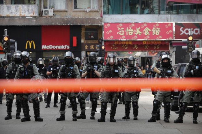 Hong Kong police defuse pipe bomb, arrest four for manufacturing explosives