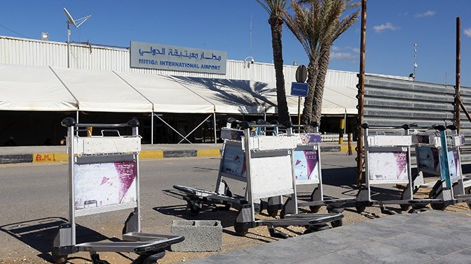  Tripoli hava limanı raketlə vuruldu 