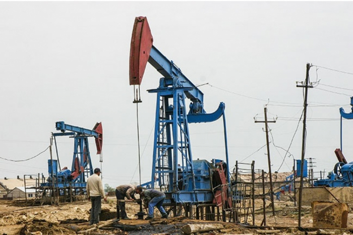   La production quotidienne de pétrole en Azerbaïdjan en janvier s