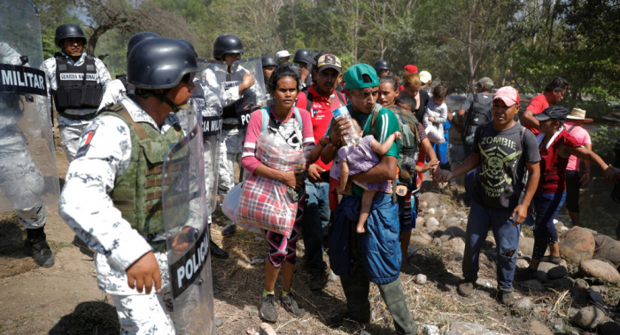 Defensores de migrantes denuncian que México cumple el "sueño xenófobo" de Trump