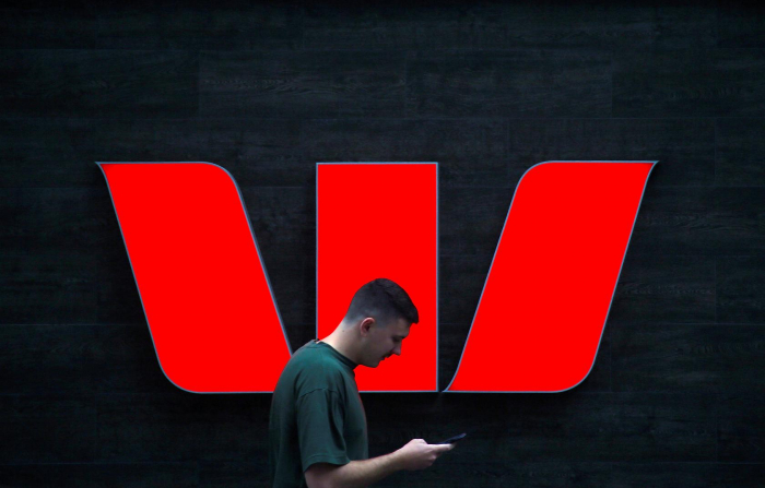 Anleger verklagen australische Bank Westpac nach Geldwäscheskandal