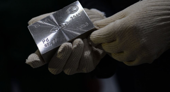 Palladium überholt Gold: Rekord-Hoch und Folgen für Deutschlands Auto-Industrie