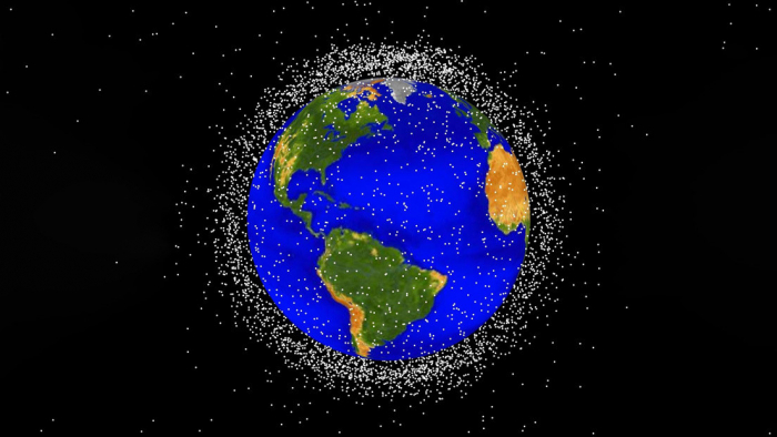 Así podría verse la Tierra dentro de nueve años, con 57.000 satélites alrededor (VIDEO)