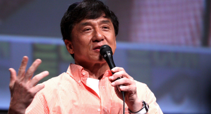 Jackie Chan ofrece una recompensa millonaria a quien logre un antídoto para el coronavirus