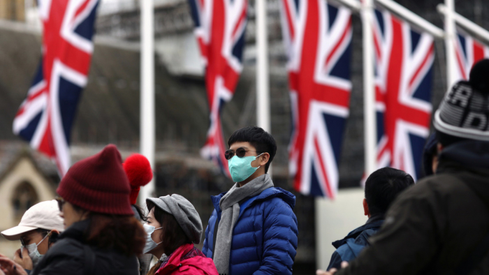 El Reino Unido declara al coronavirus como una "amenaza grave e inminente"
