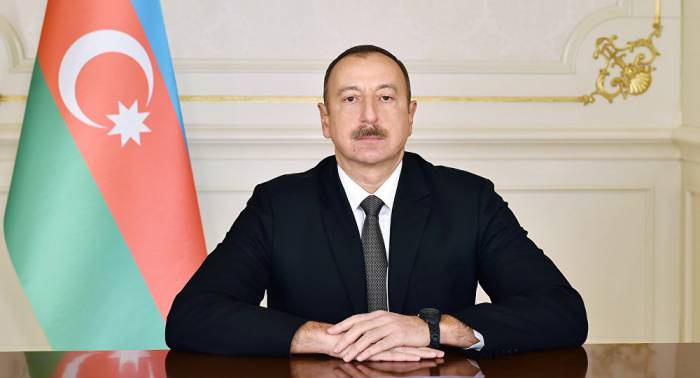   Azerbaijani president attends oval table discussion in Munich  