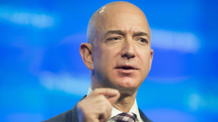 Bezos will zehn Milliarden Dollar spenden