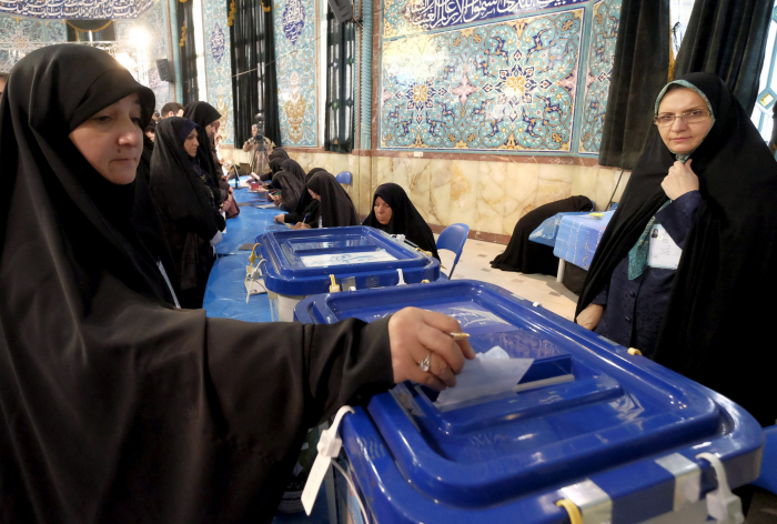   Arrancan las elecciones legislativas en Irán  