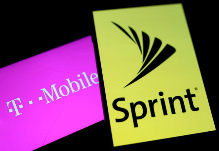 T-Mobile und Sprint ändern Vertrag - Softbank steht für Risiken grade